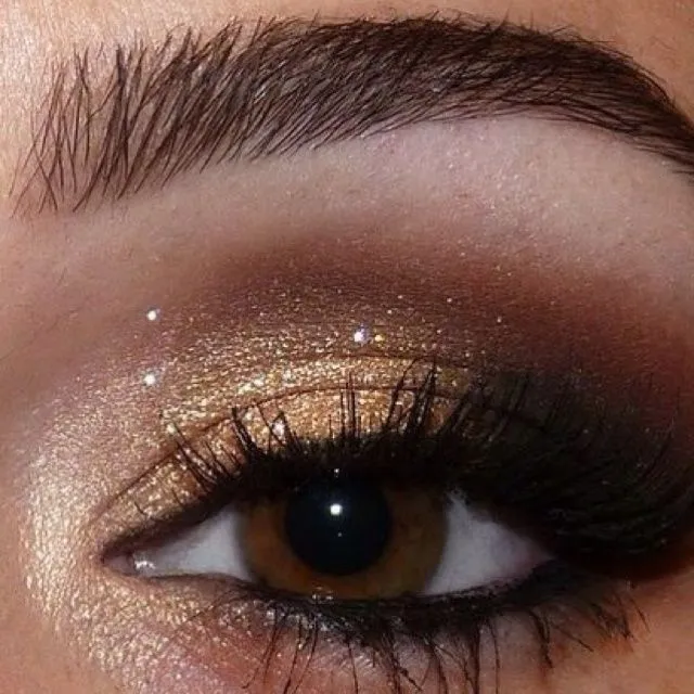Maquillajes con dorado (Día 15 de Wonderchristmas) - Wonderlandia