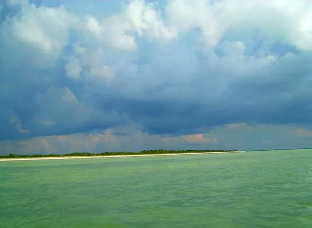 Mar verde, nube azul | Flickr - Photo Sharing!