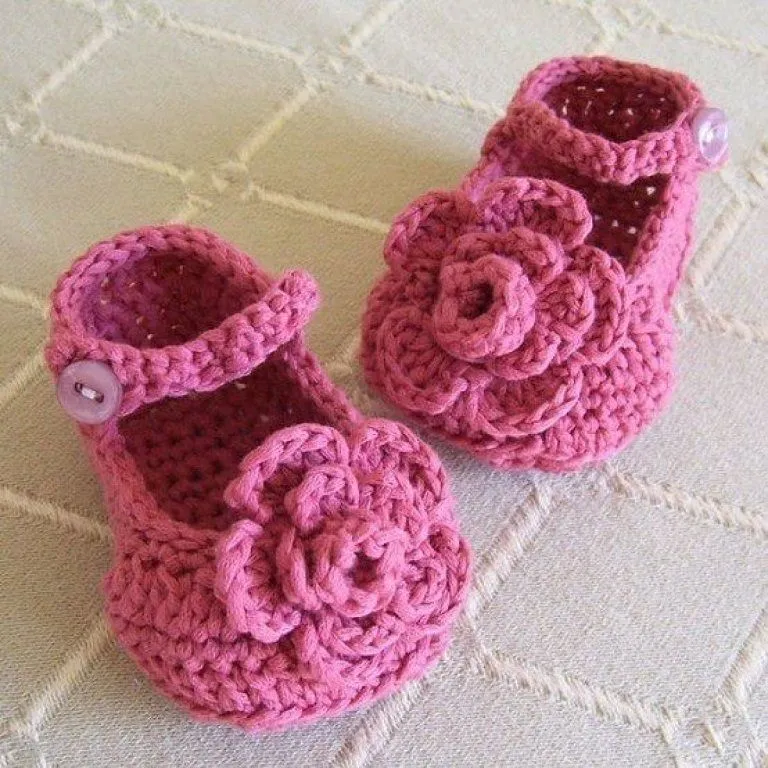 MARAVILLOSOS ZAPATITOS PARA BEBES | Aprender manualidades es ...