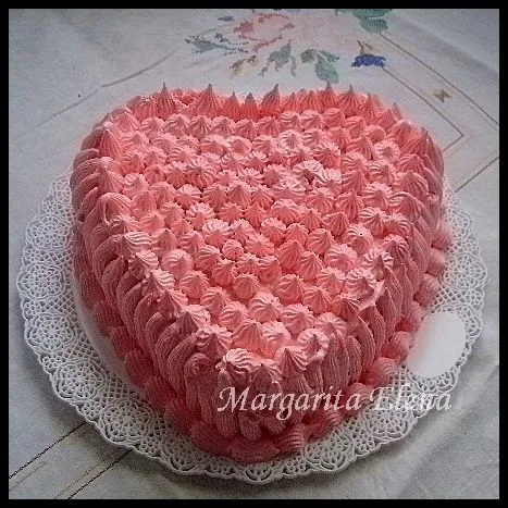 Margarita Elena. Repostería artesanal: Torta corazón rosa