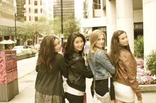 Maria♥ - leidylombo: Amigas: Son las que hacen que tu...