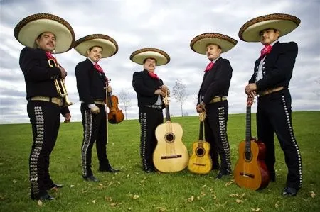 Mariachi en Austin TX | Grupos para Quince Anos en Austin TX |