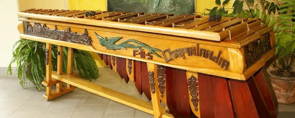 Marimba Chapinlandia | de Guatemala para el mundo | Marimba de ...