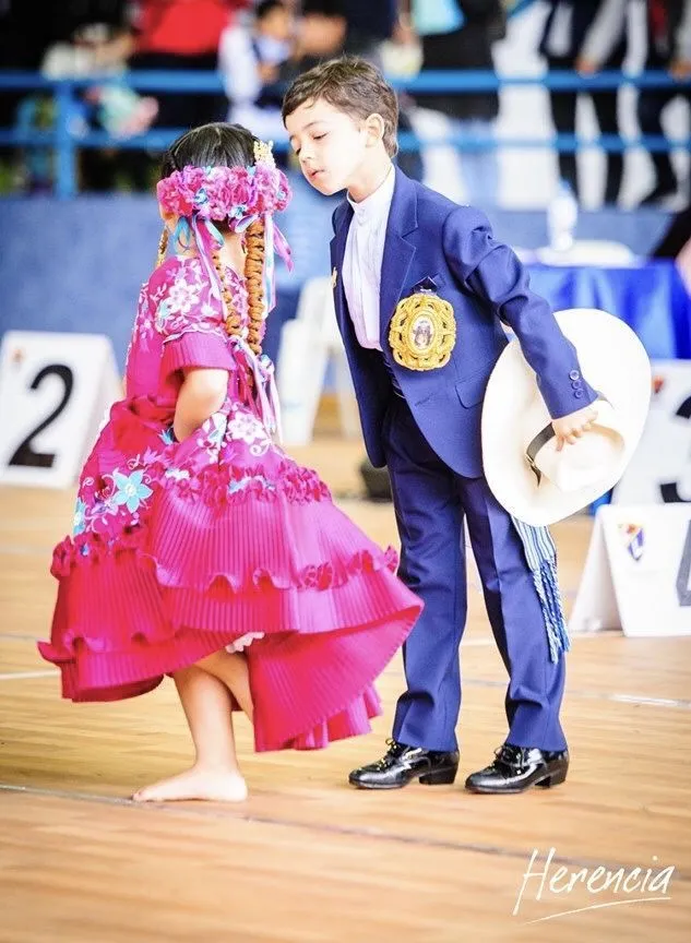 Marinera norteña | Traje de marinero, Vestidos marineros, Marinera norteña