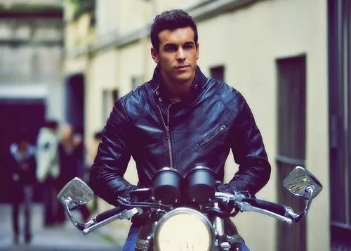 Mario Casas (3msc) | music, movies & Tv People | Pinterest