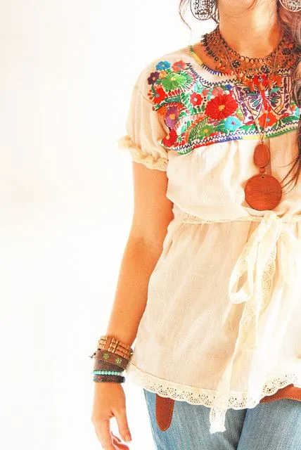 La Mariposa blusa Mexicana bordada a mano | Flickr - Photo Sharing!