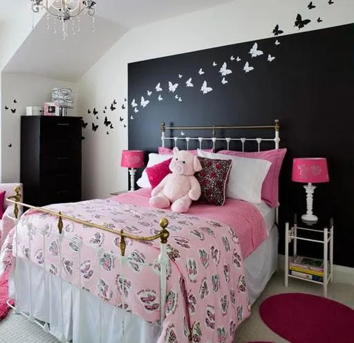 Usar mariposas para decorar un dormitorio de pareja parece buena ...