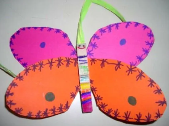 Mariposas con Pinzas | Manualidades Infantiles