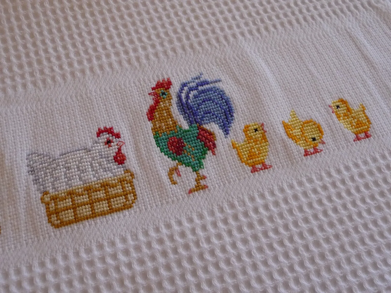 Marta's crafts: Pollos, gallos y gallinas - Chickens, cockerels and hens