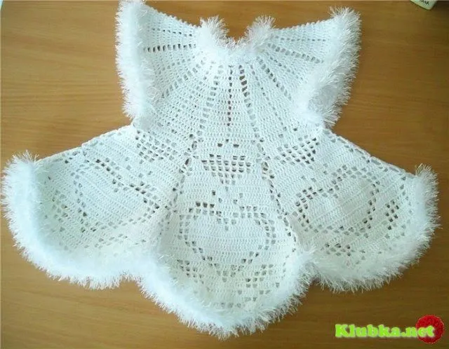 Mary Helen artesanatos croche e trico: Vestido bebê croche