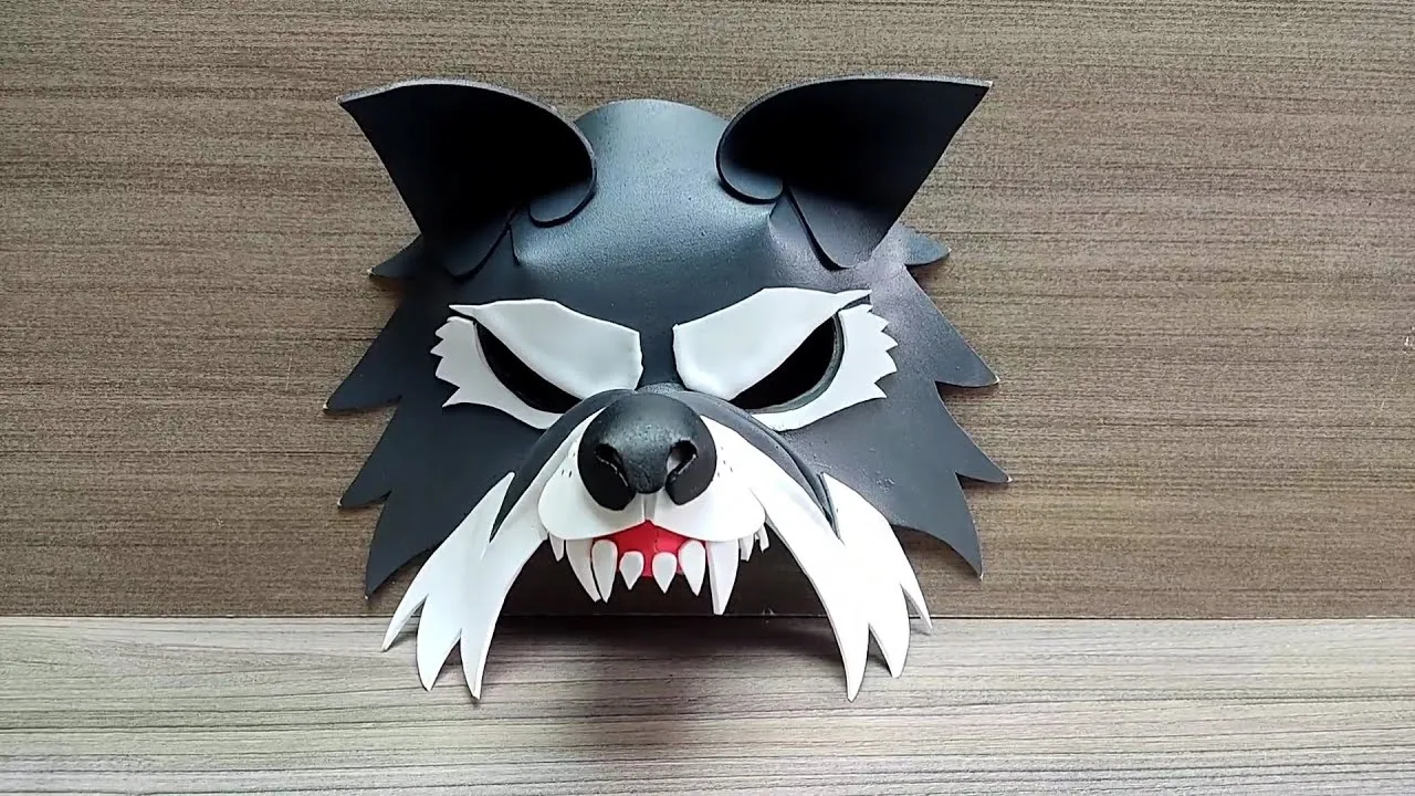 Como hacer máscara de Lobo con Foamy DIY How to make mask wolf - YouTube