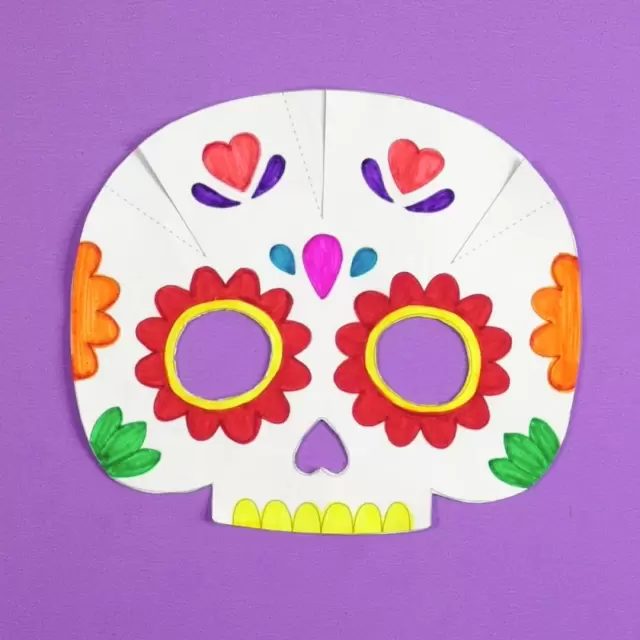 Cómo hacer máscaras de calavera con cartulina