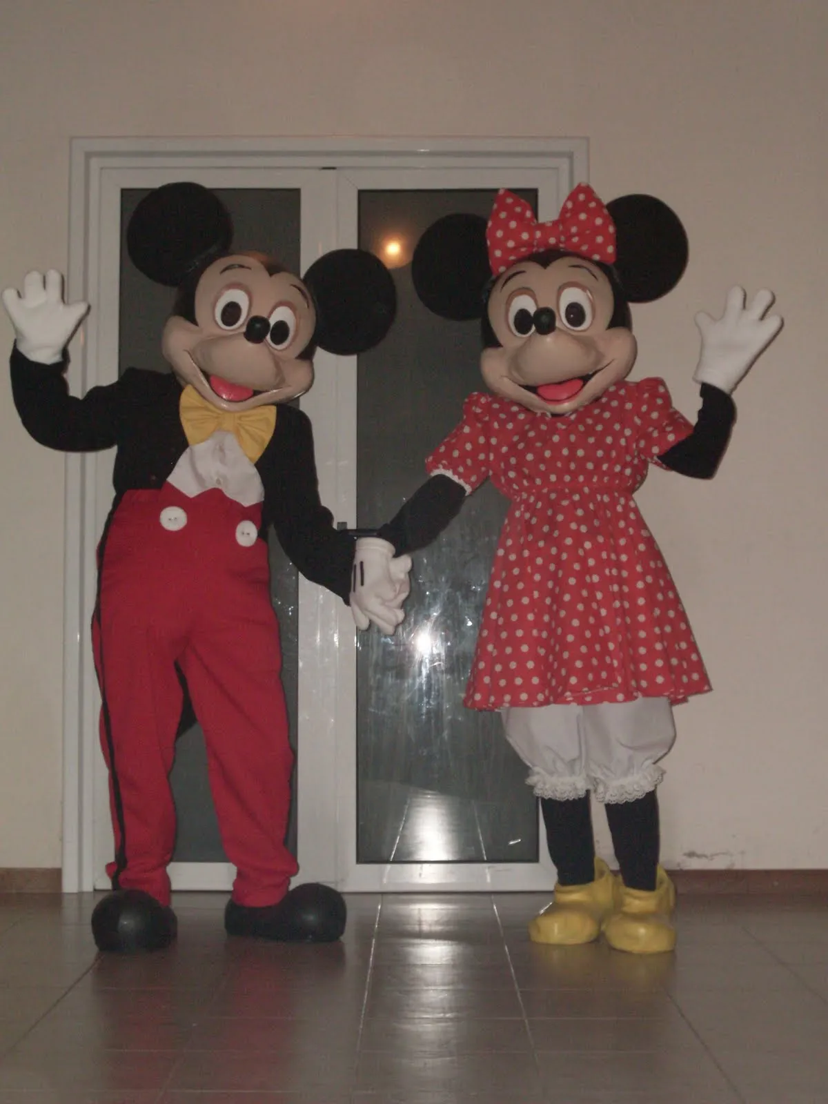 Máscaras de Látex: Mickey, Minnie Mouse, La Bestia y Goofy Mask ...