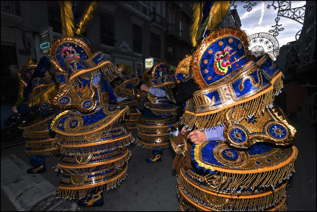 Las Máscaras y los Sombreros (El Carnaval de Oruro -Bolivia- en ...