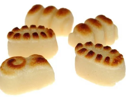 ... mazapan es el dulce navideno con mas solera y tradicion en espana y es