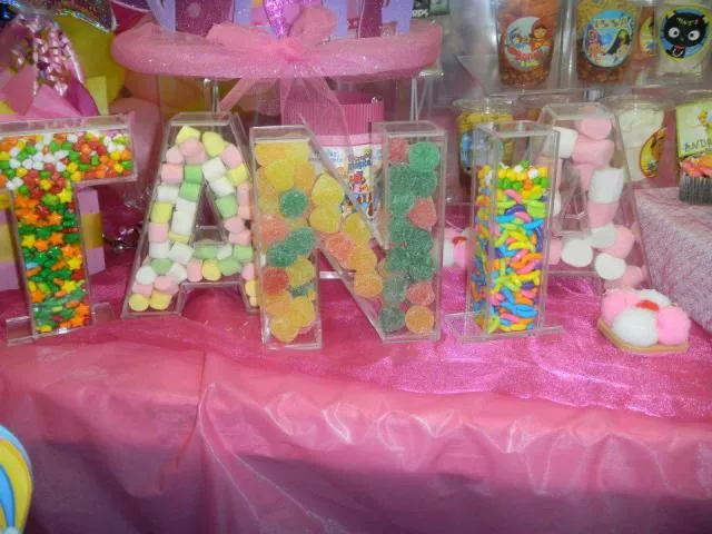 MESA DE DULCES Y BOTANAS en Monterrey