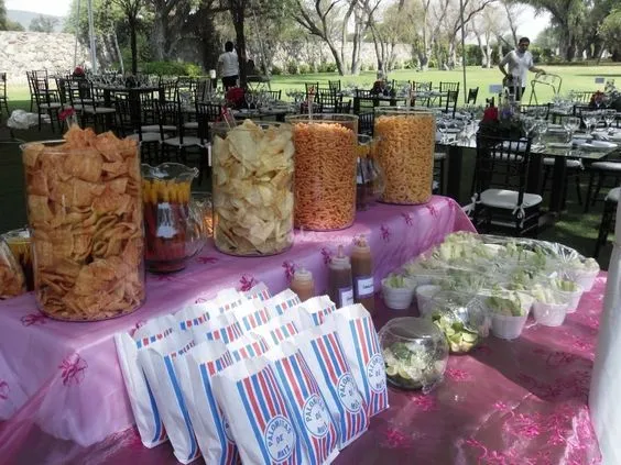 Mesa de dulces/salados de Atelier | Foto 39 | table goodies ...