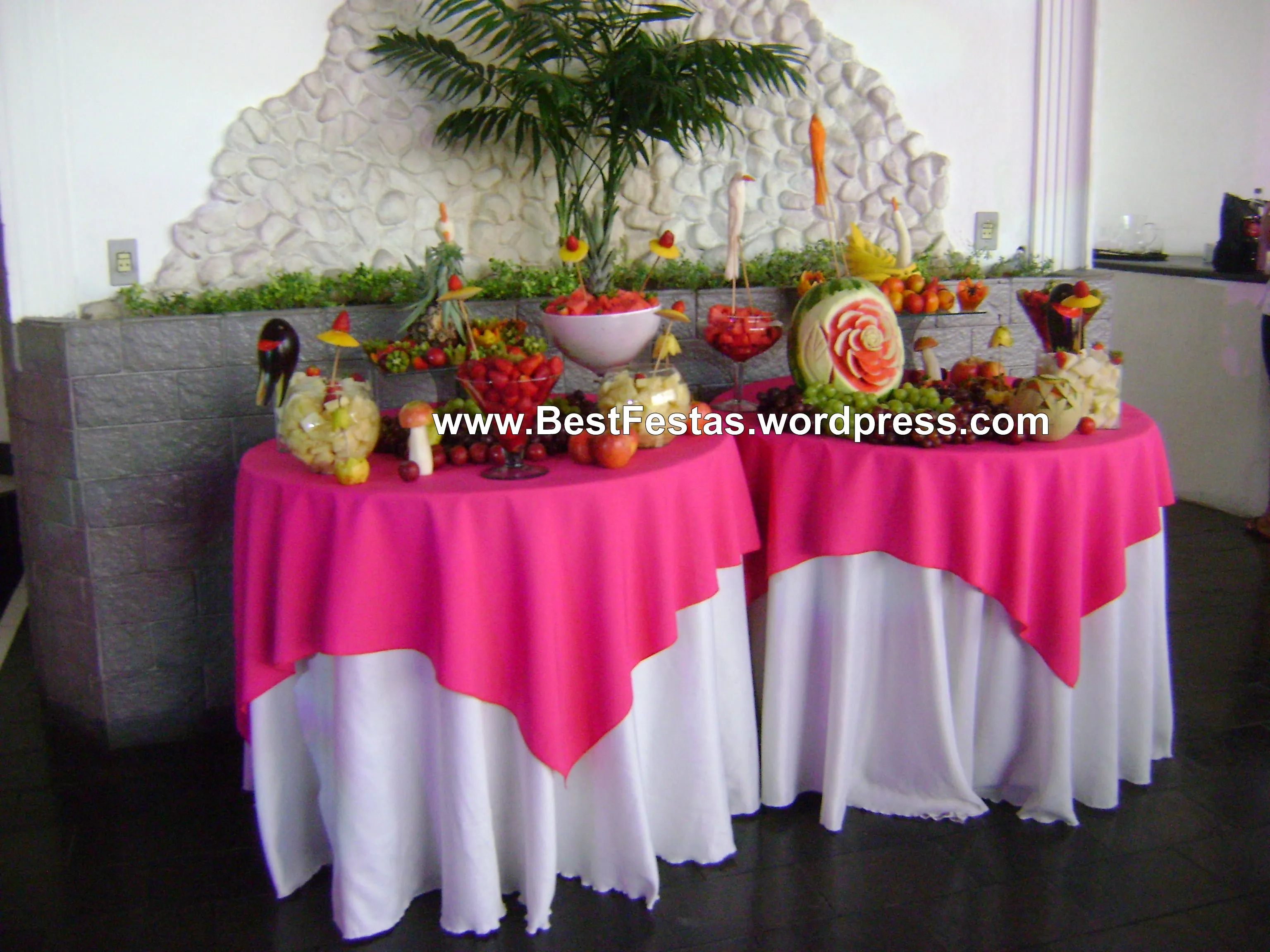 Mesa de Frutas decorada | Best Festas