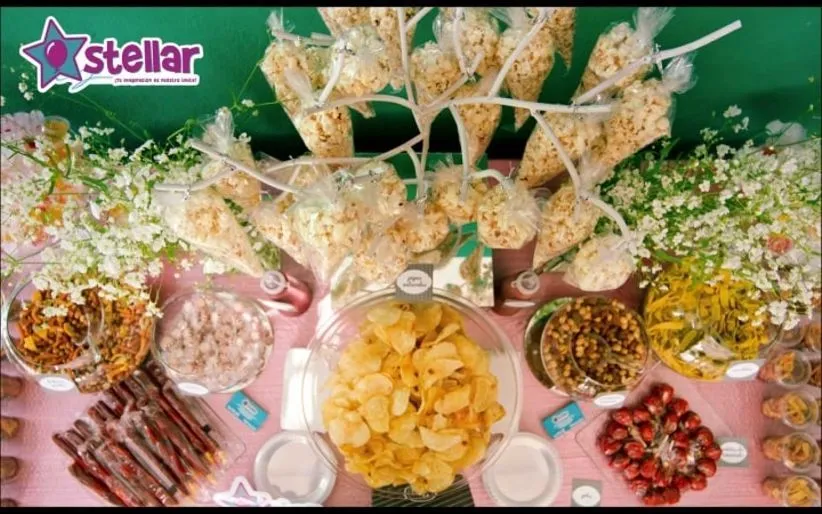 Mesa salada o de botanas en tu boda - bodas.