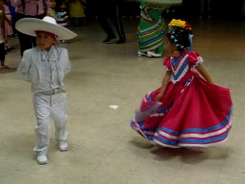 Mestizo Escuela De Baile Folklorico (Jalisco)-popFilm