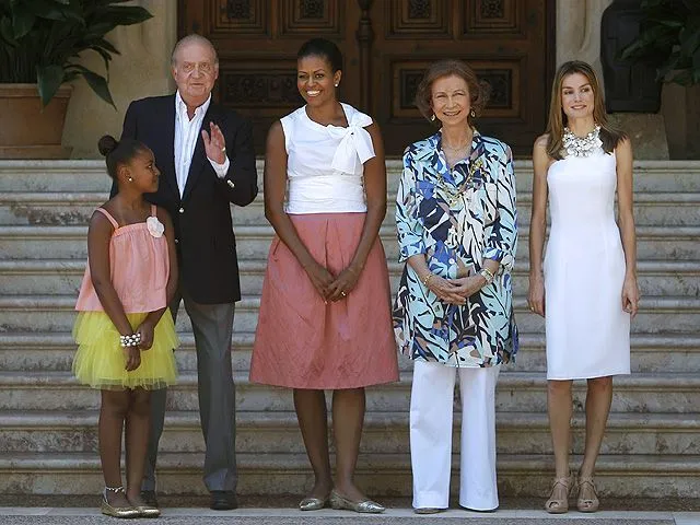 Michelle Obama y su hija con la familia Real española - RTVE.es A ...