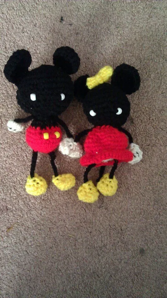 Mickey Mouse and Minnie Mouse Amigurumi by lylfairygirl on DeviantArt