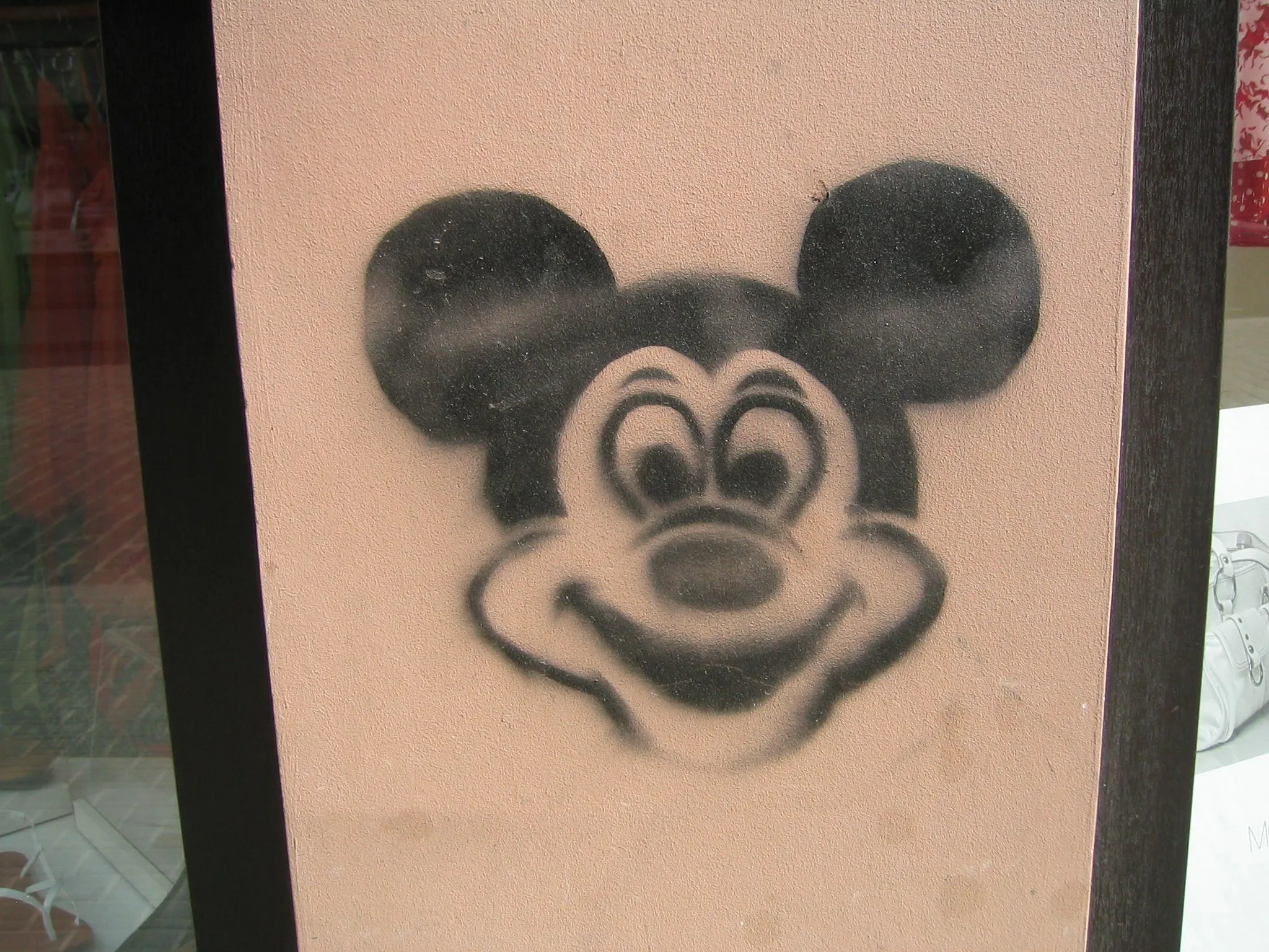 Mickey Mouse Graffiti | Flickr - Photo Sharing!