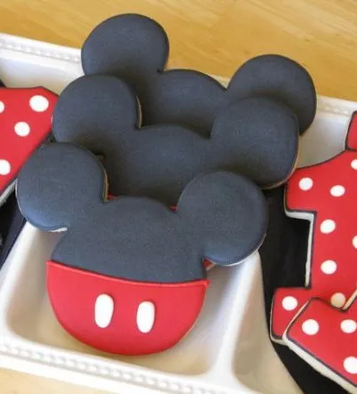 Mickey Mouse Party Ideas on Pinterest | mickey mouse clubhouse, micke…