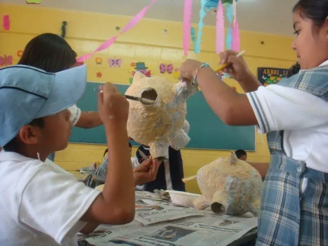 Migatofavorito: Pintamos la alcancia de puerquito!!!