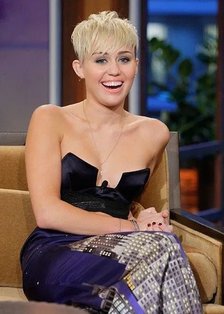 Miley cyrus 2012 - Imagui