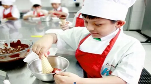 Mini chefs en verano: talleres de cocina para niños | Peruana ...