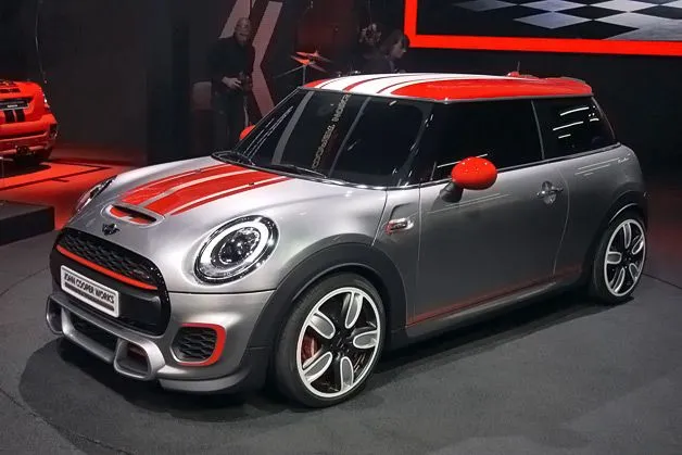 mini-john-cooper-works-detroit ...