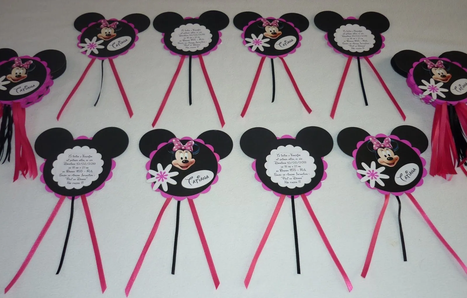 MiniMandy: Invitaciones. Diseño: Minnie Mouse.