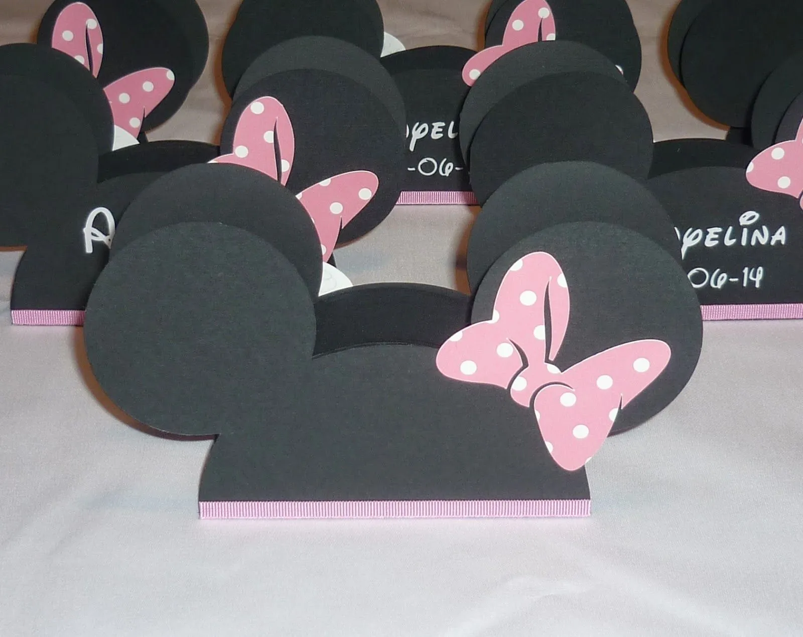 MiniMandy: Servilletero. Diseño: Minnie Mouse para Anyelina.