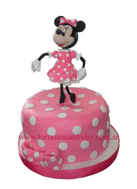 Minnie Mouse in Pink Cake / Torta de Minnie Mouse en Fucsia ...