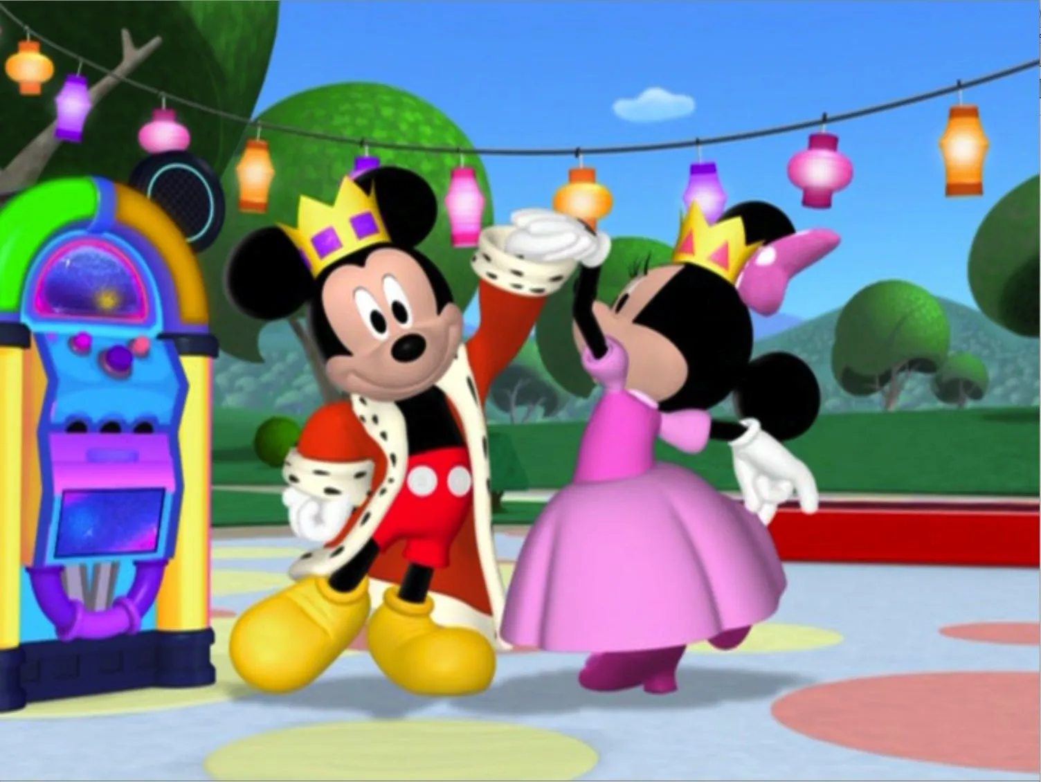 Minnie's Masquerade (Prince Mickey and Princess Minnie) - Mickey ...