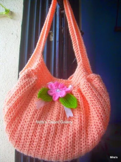 Mira's Talent Gallery @ My Hobby Lounge: Crochet Fat Bottom Bag