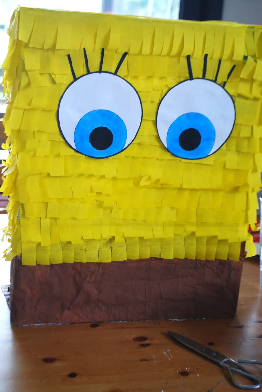 MisDulcesNiños: PIÑATA DE BOB ESPONJA