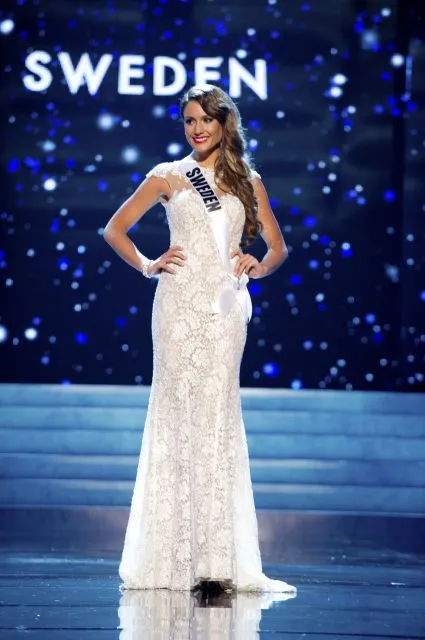 Miss Universo 2012: Miss Suecia, muy guapa con vestido de noche ...