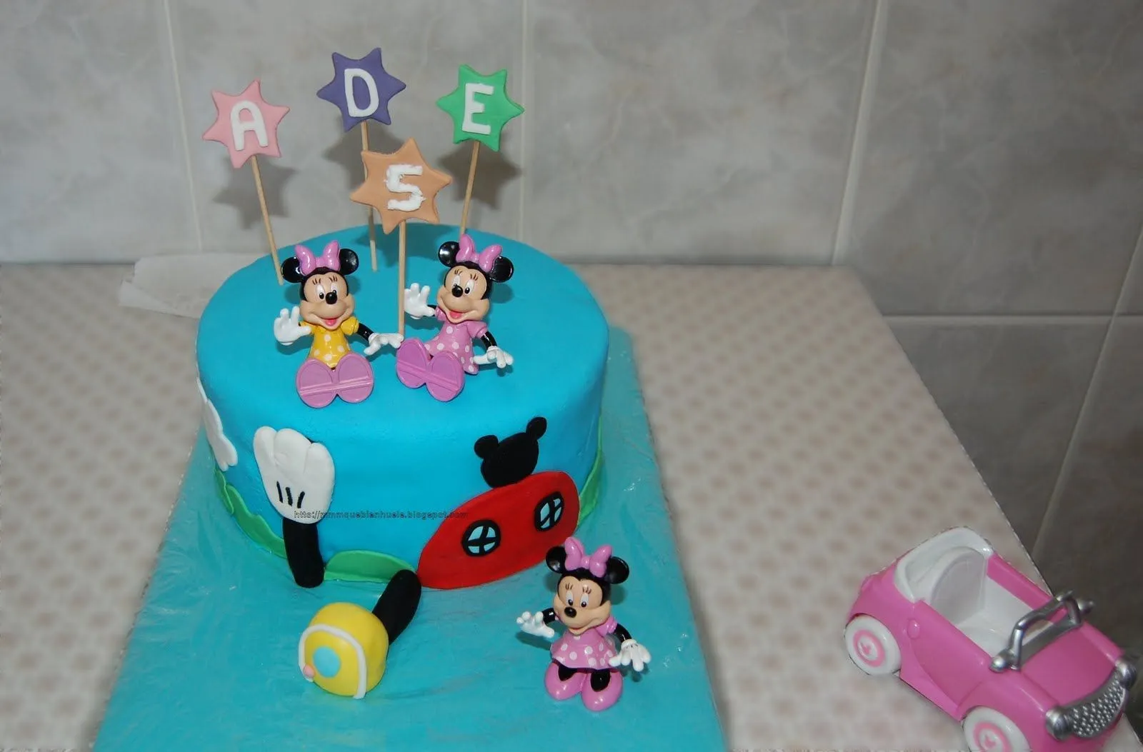 Mmm, ¡¡qué bien huele!!: Tarta La casa Minnie Mouse