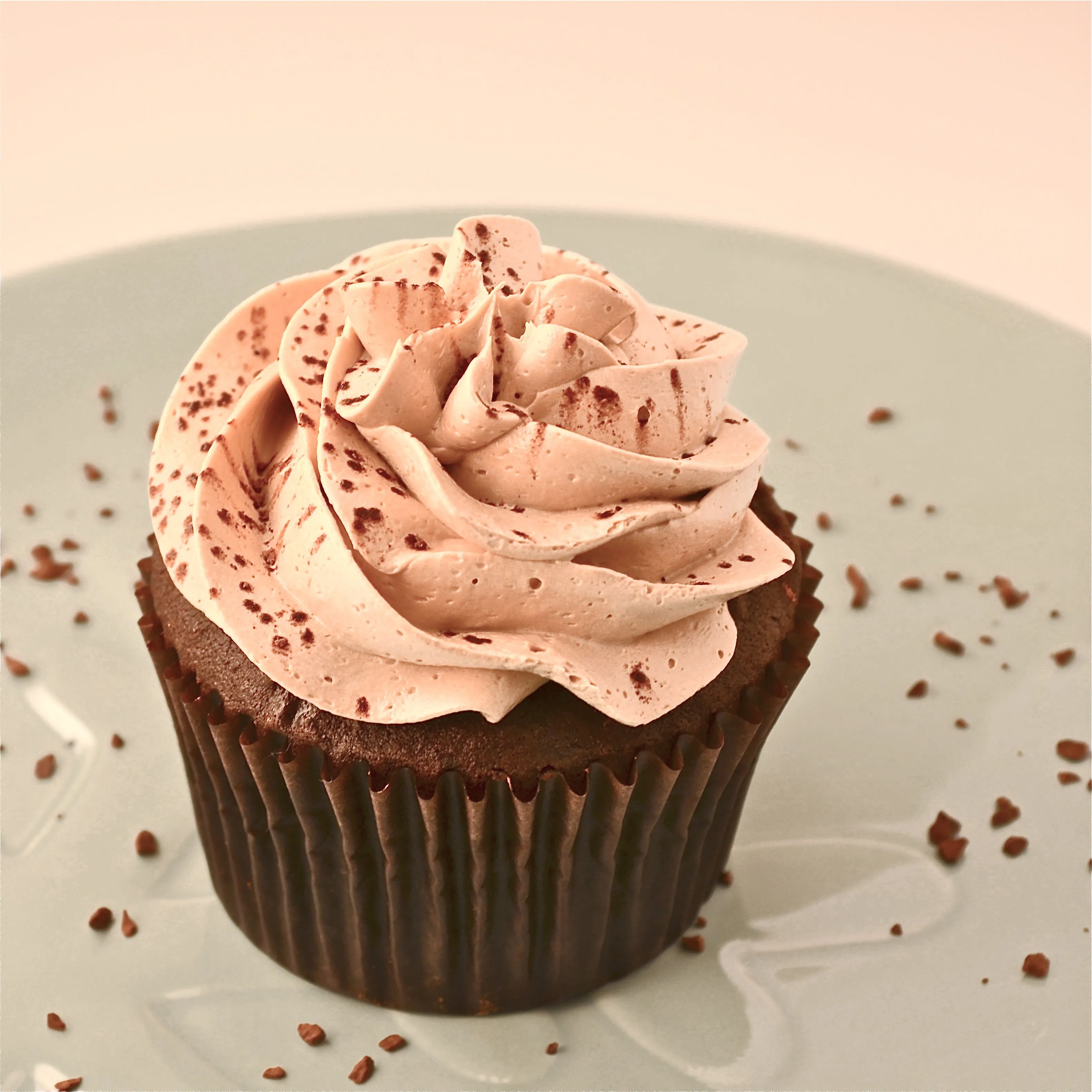 Mocha Caramel Cream Cupcakes | eASYbAKED