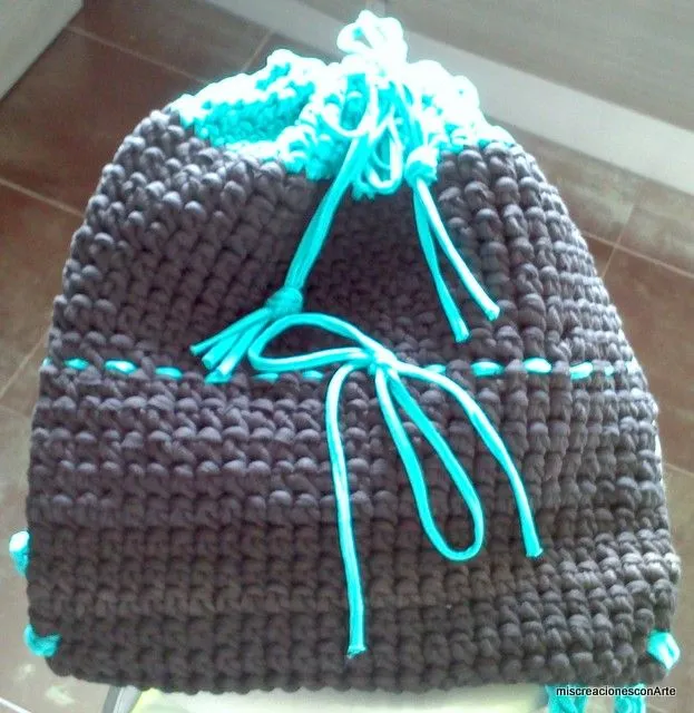 mis creaciones conArte 2: trapillo mochila azul/