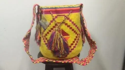 Como hacer mochila tejida en crochet - Imagui