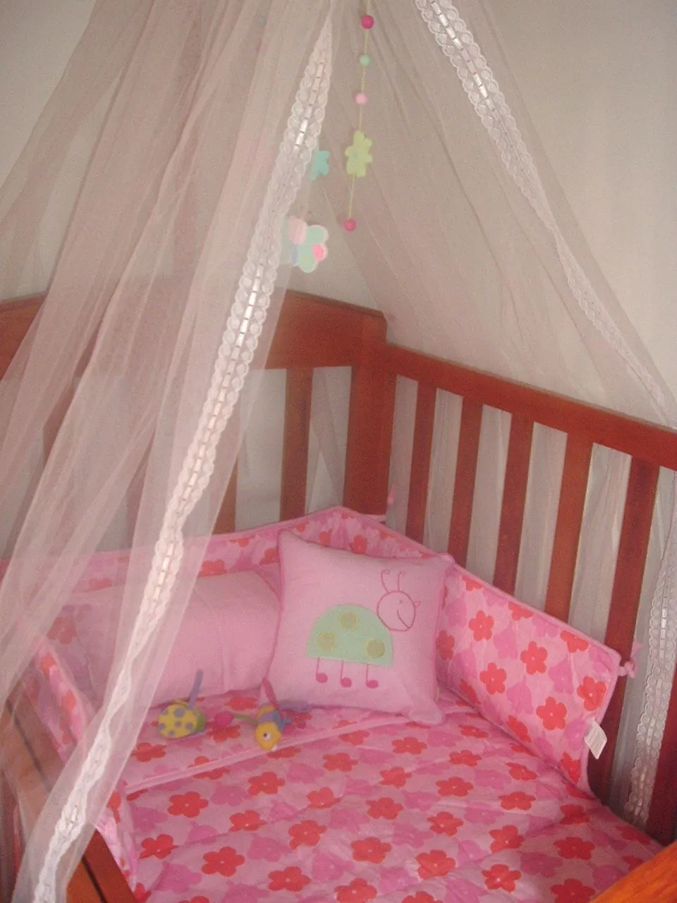 Modelo de cunas para niñas | Dormitorio - Decora Ilumina