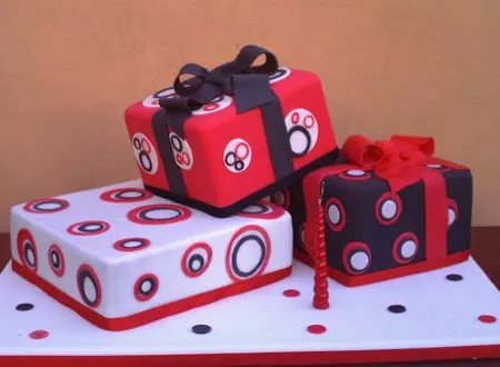 Modelos de tortas de cumpleaños como regalo - Fiestas infantiles