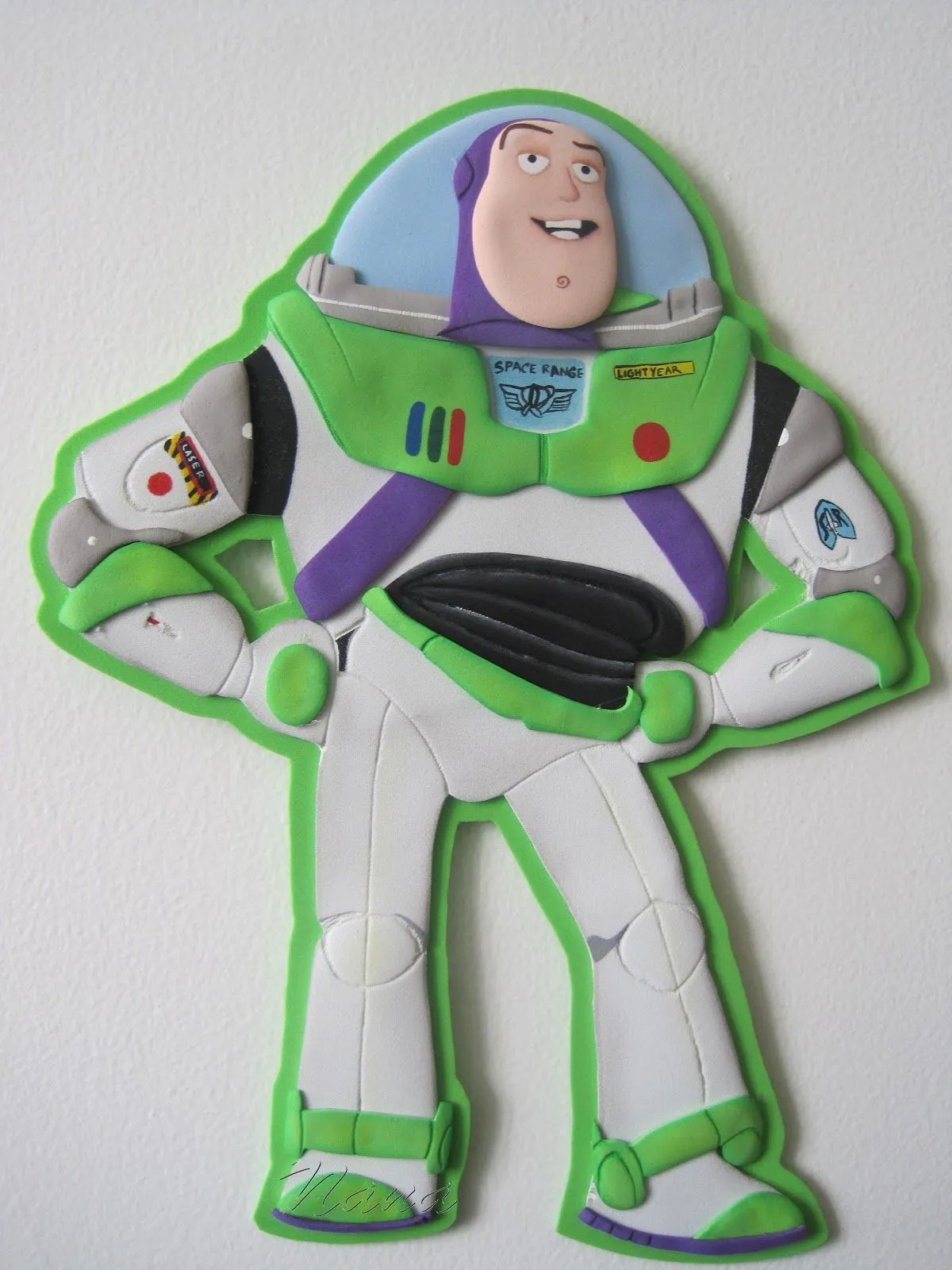 Como hacer a buzz lightyear en foami - Imagui