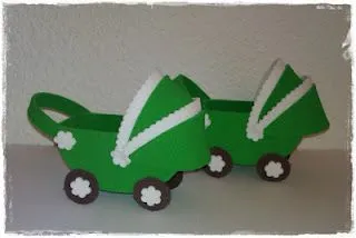 Coches de goma eva para baby shower - Imagui