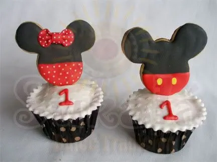 Moldes de Mickey Mouse bebé en foami - Imagui