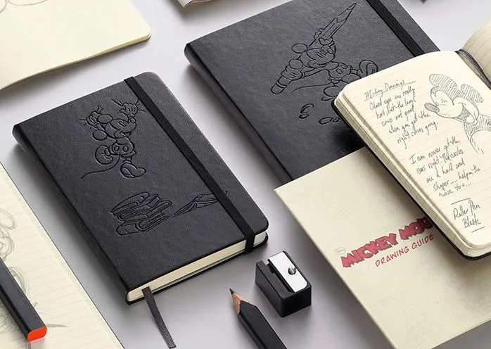 MOLESKINE: UN TACCUINO PER CELEBRARE MICKEY MOUSE ~ Reader's Bench