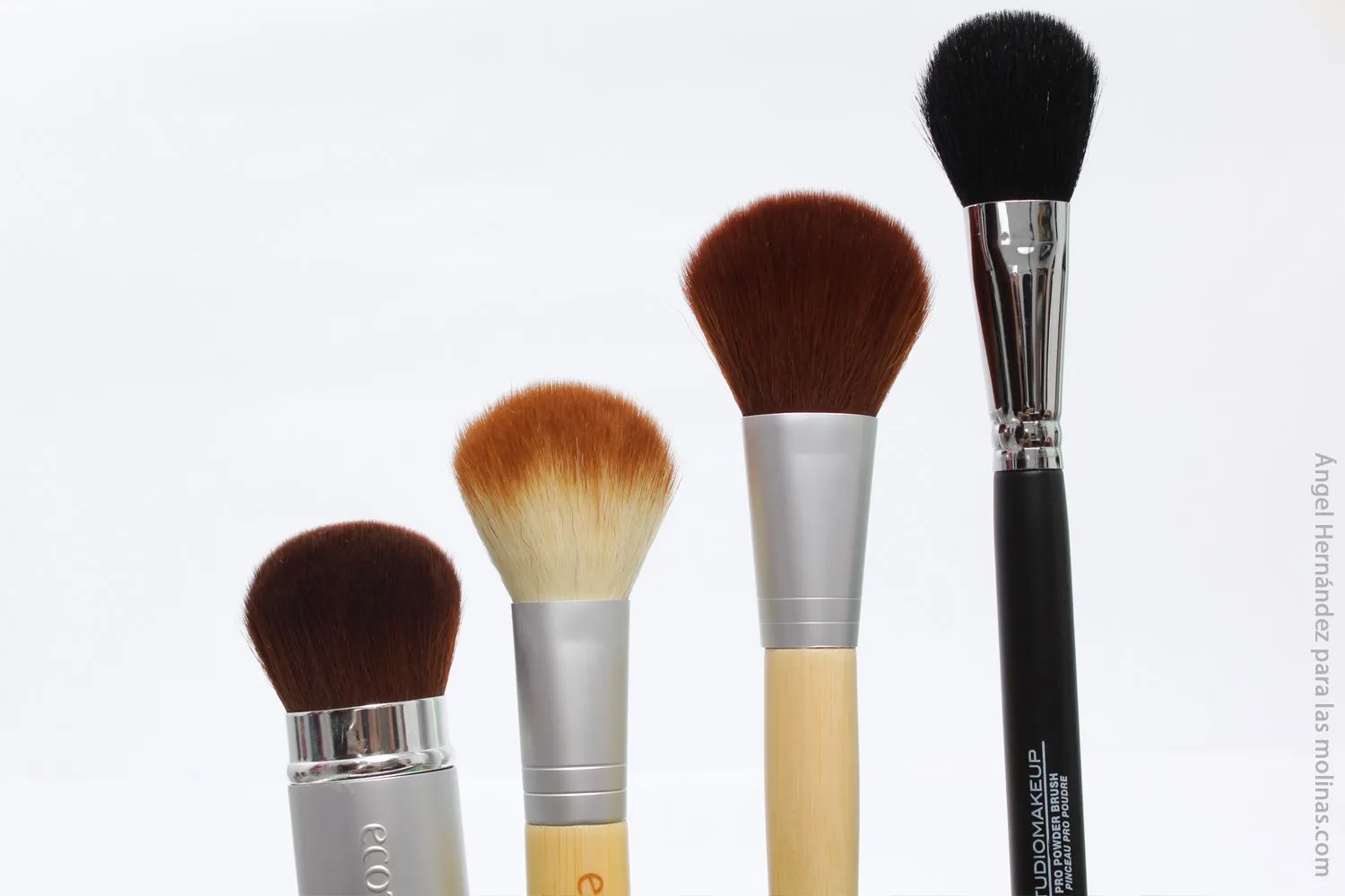 LAS MOLINAS: kit básico de maquillaje: brochas y pinceles